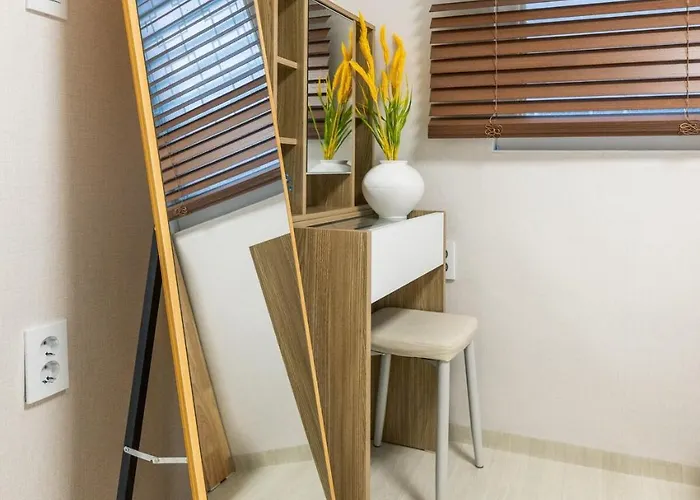 Pumpkin 2br House 5 Min From Metro Isu 서울특별시