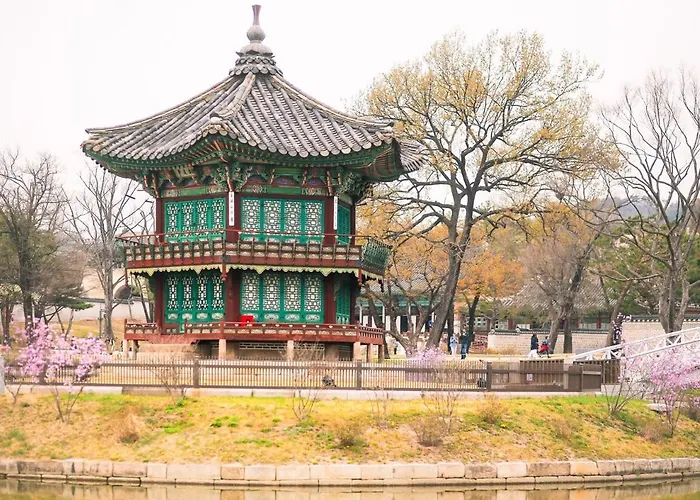 아파트 Pumpkin 2br House 5 Min From Metro Isu